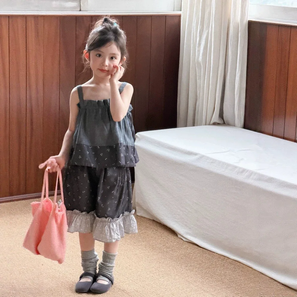 Girls' Korean version set 2026 summer new item for super beautiful floral patchwork suspender top and skirt pants two-piece set