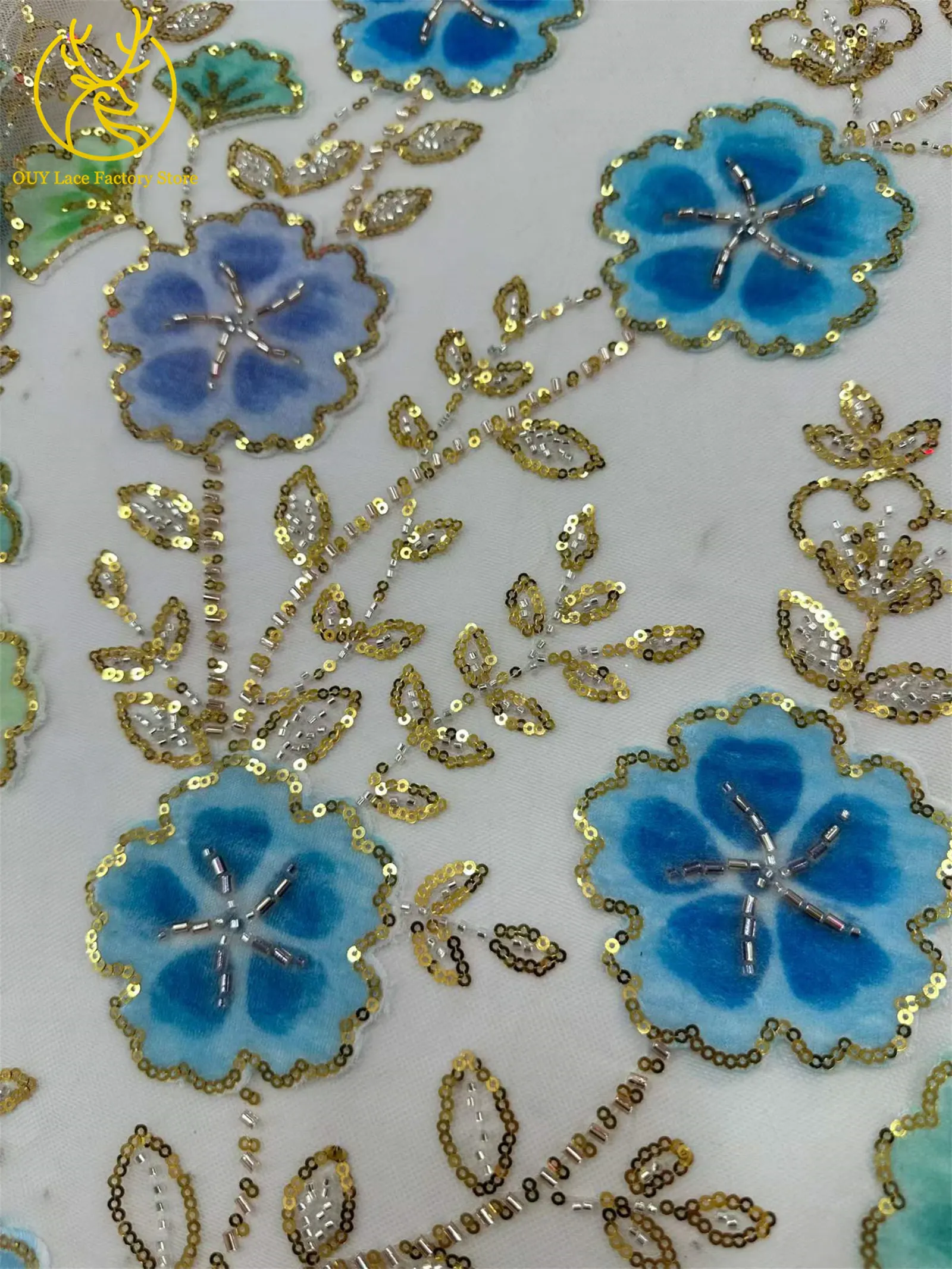 Nigerianischer eleganter Perlen-Blumen-Spitzenstoff, 5 Yards, modischer französischer Spitzenstoff mit goldenen Pailletten für Brautkleider zum Nähen – Detail 7