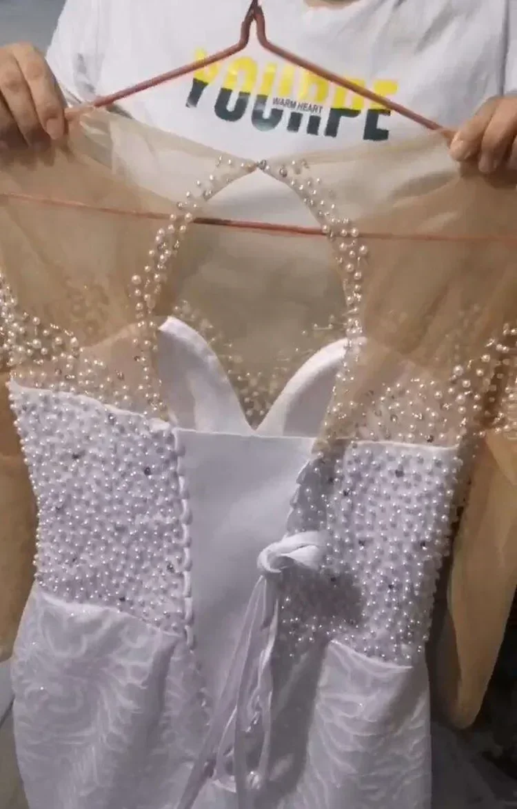 Customized  Shinny Beads Pearls Puffy Wedding Dress n Vestidos De Novia Puffy Plus Size Ballgown Long Sleeves Bridal Gown