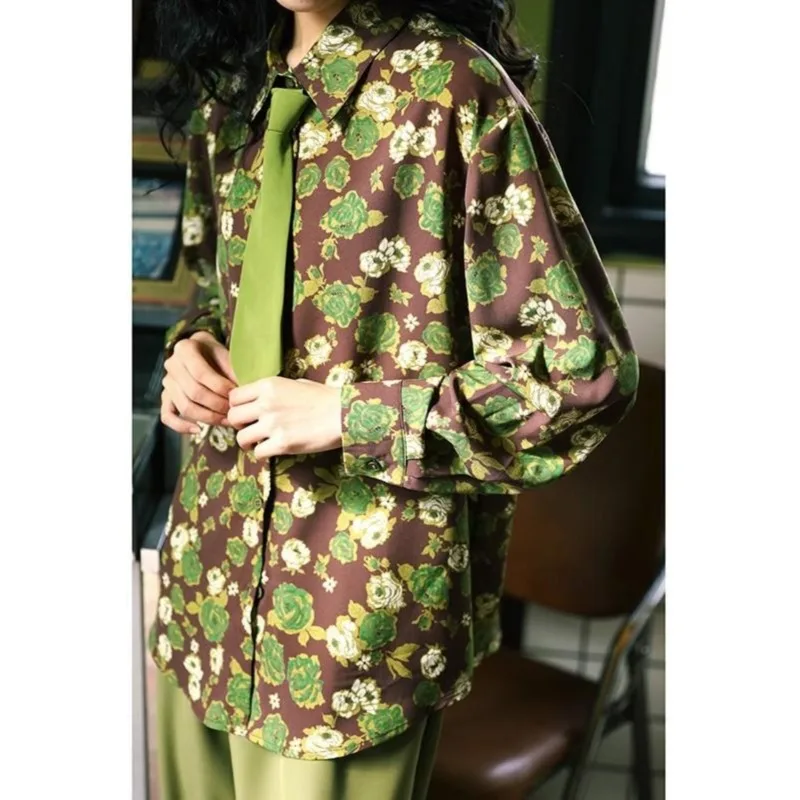 

Винтажные весенние женские однобортные однобортные рубашки с воротником-поло и принтом, модные универсальные свободные рубашки с длинными рукавами, топы TT132