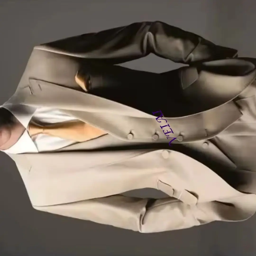 

Luxury 3 Piece Men's Wedding Suit Customized High Quality Peak Lapel Blazer with Vest And Pants for Formal Occasions