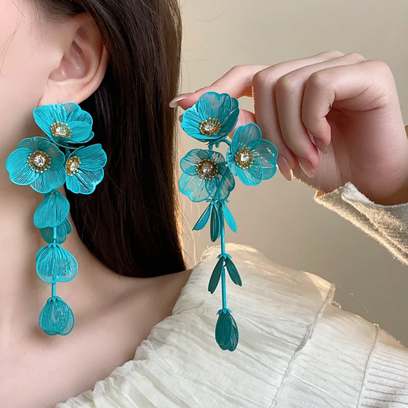Exaggerated Big Flower Long Tassel Earrings Light Luxury Advanced Sense Women Earrings Metal Temperament Stud Earrings
