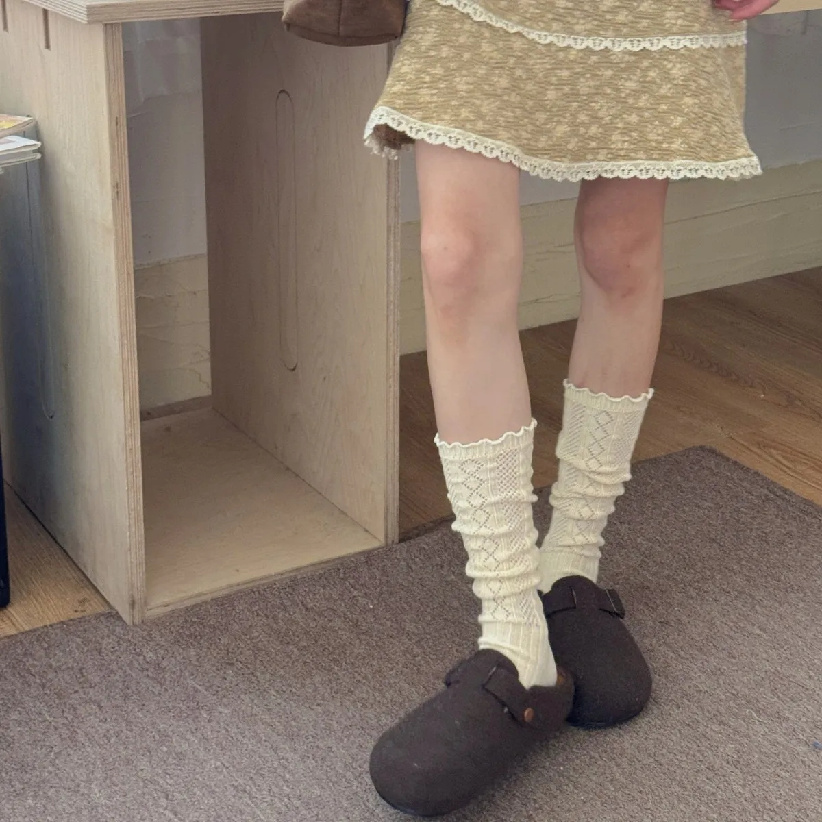 Japanese Hollow Out Ballet Style Wooden Ear Middle Tube Socks Sweet Fashion Knitted Sweat Absorbing Breathable Women Long Socks