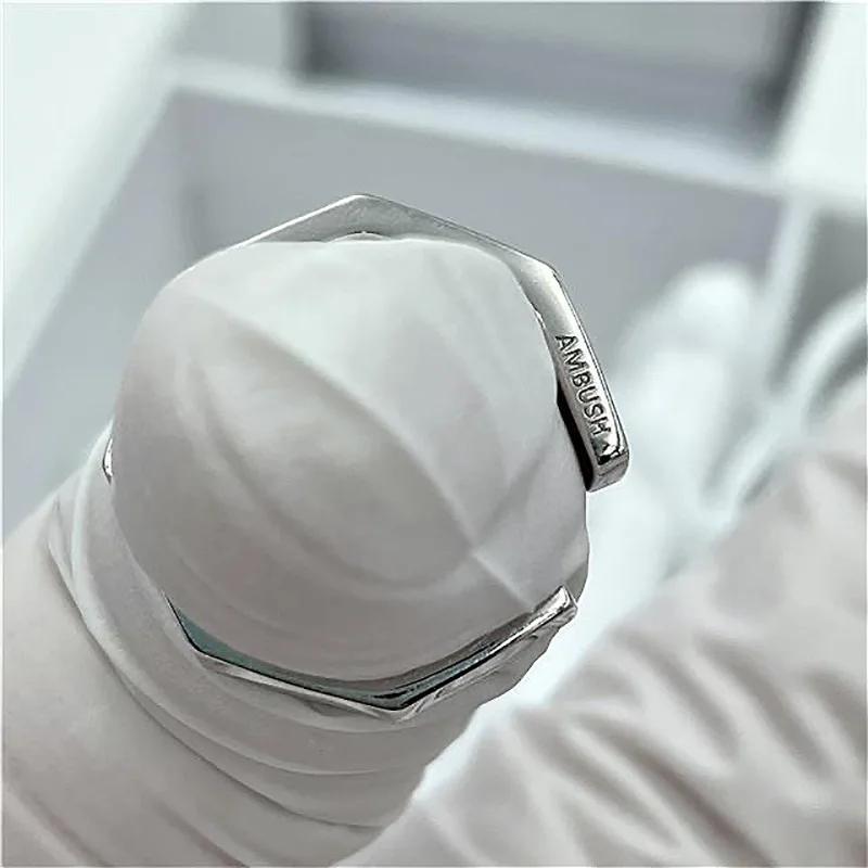 خواتم إصبع من الفولاذ المقاوم للصدأ للرجال والنساء ، فتحة هندسية ، سطح ناعم قابل للتعديل ، مجوهرات زفاف للأزواج ، الموضة ، 1 way