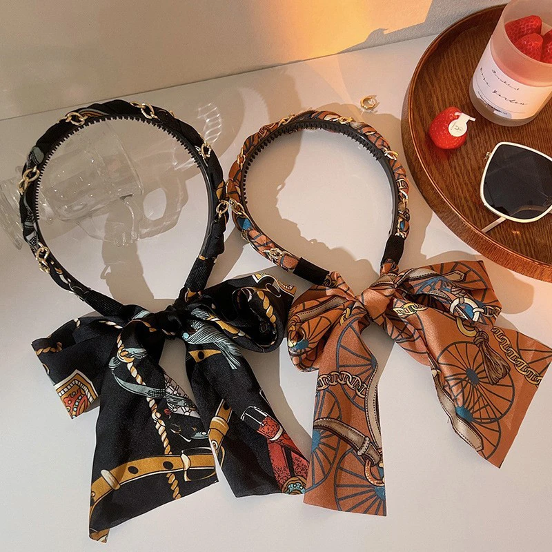 

Stylish Printed Hairband with Long Ribbon Chain; Silk Scarf Ponytail Holder for Girls; Elegant Women's Hair Hoop Accessory.