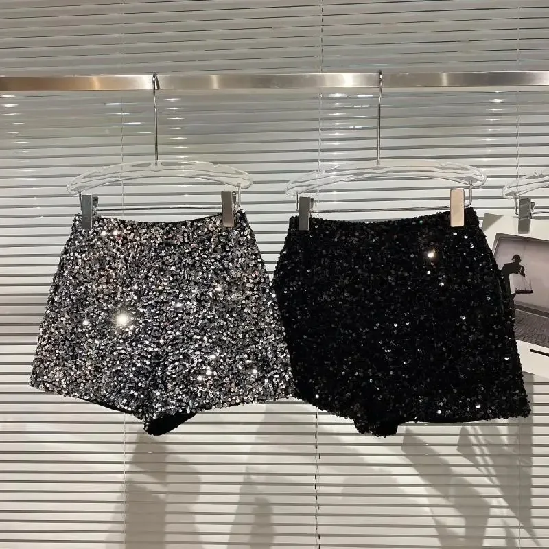 

2025 New Spring/Summer Black Velvet Shorts Women Sequined Shiny Versatile Short Pants Clubwear Shorts Hot Pants High Street