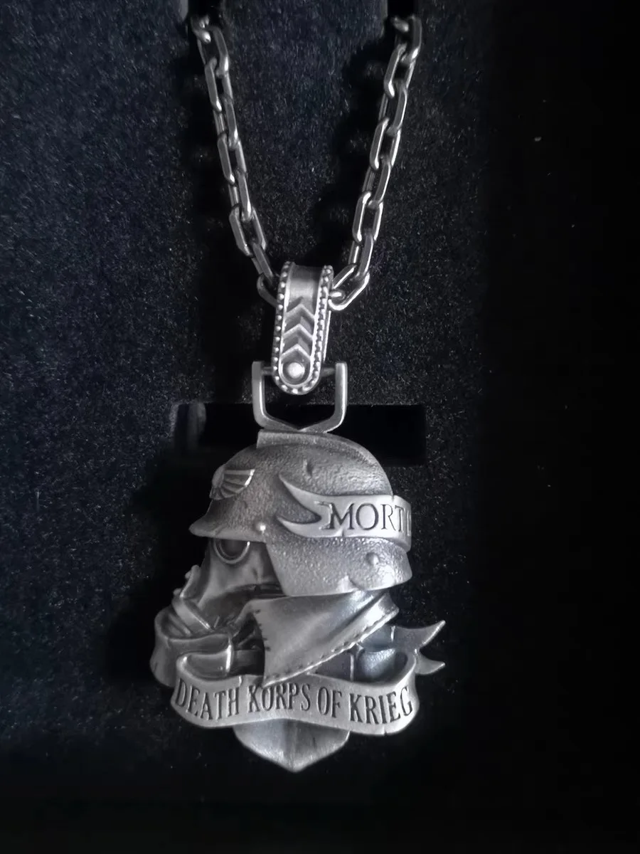 

Оригинальное ожерелье Warhammer 40K Peripheral Krieger с принтом эмблемы смерти, изысканное ожерелье