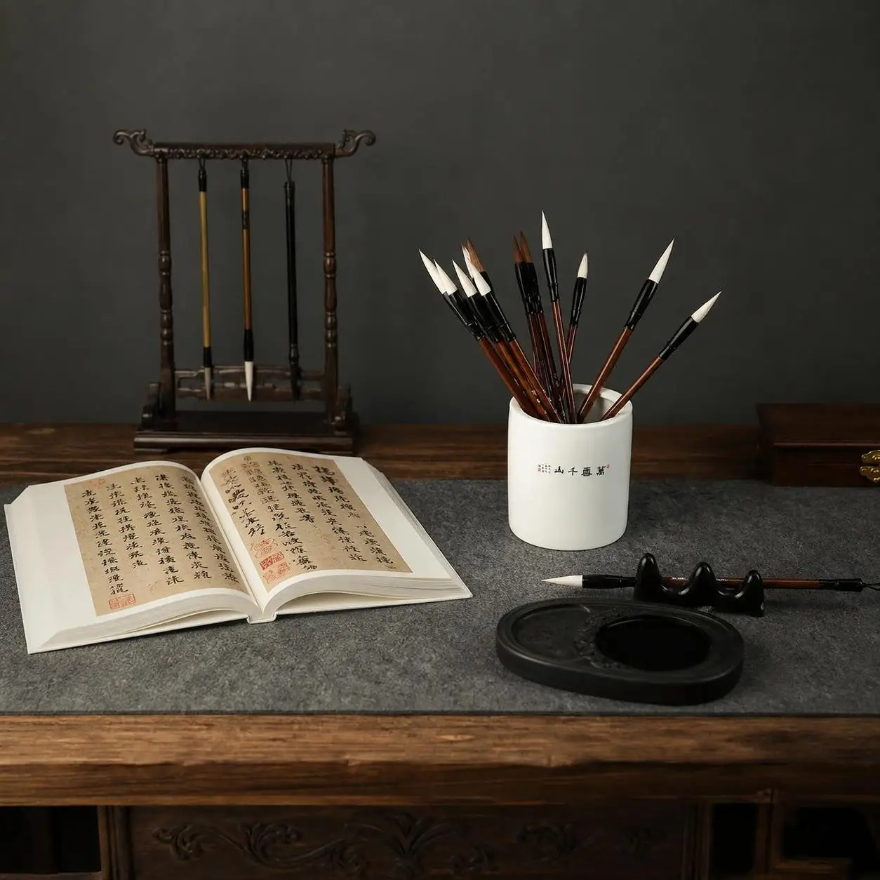 Traditional Chinese Calligraphy Brush Oil Watercolor Wolf Hair Scriptures Writing Brush Oil Painting Wood Art Paint Brush