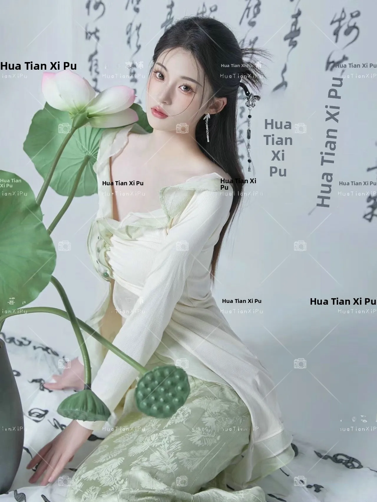 

New Vintage Chinese Style Watercolor Photography Art Photo Clothing Cold Tone Film Studio Props Traditional Ethnic ...