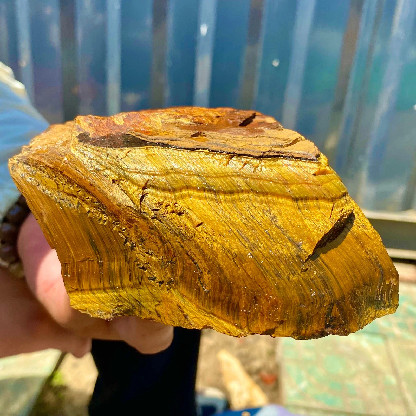 

Natural Tiger Eye Stone Raw Stone, Energy Gemstone, Decoration For Garden Aquarium, Demagnetization Gift, Divination, Spiritual