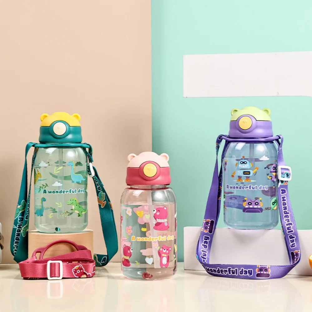 

Trendy Straw Water Bottle Durable Leakproof Carrying Water Cup Free BPA Plastics Cup