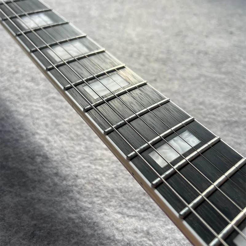 Shipped from a US warehouse, gold hardware, mahogany body & neck, HHH pickups, free shipping