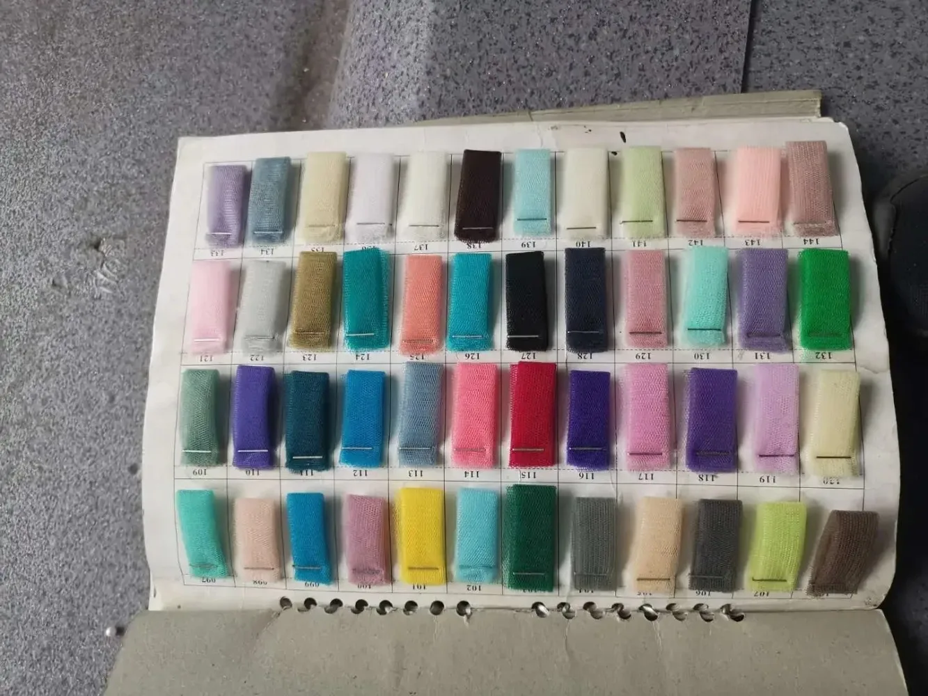 Hot Fashion Extra Fluffy Chiffon Superman Women Make Party Detail with Train Chiffon Fluffy Long Skirts