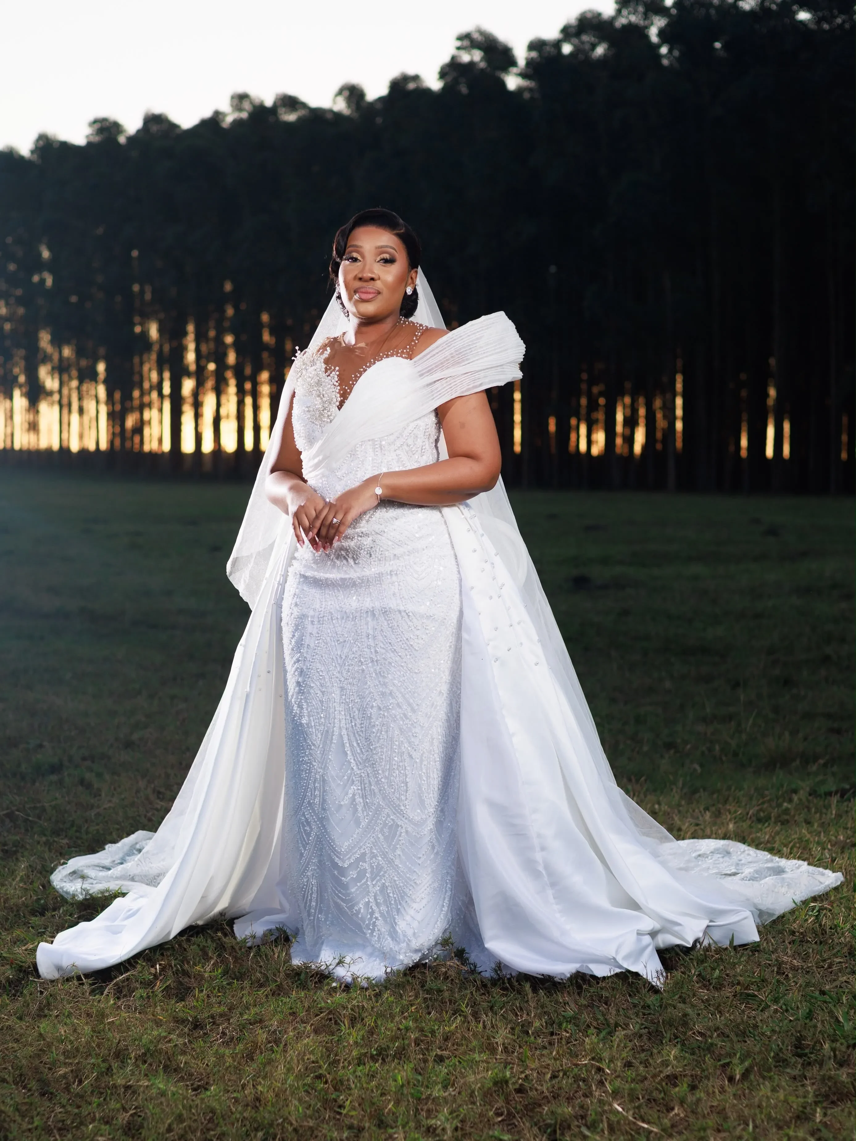 Customized Sheer Neck Sparkly Pearls Sequins  Wedding Dress with Removable Skirt  Vestidos De Novia Charming  Bridal Gown