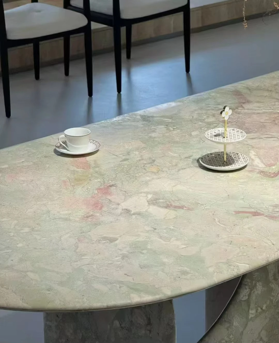 Custom Cut Breccia Rosa Oval Marble Dining Table Exclusive Modern Luxury Stone for Villa Hotel Decor Premium Home Furniture
