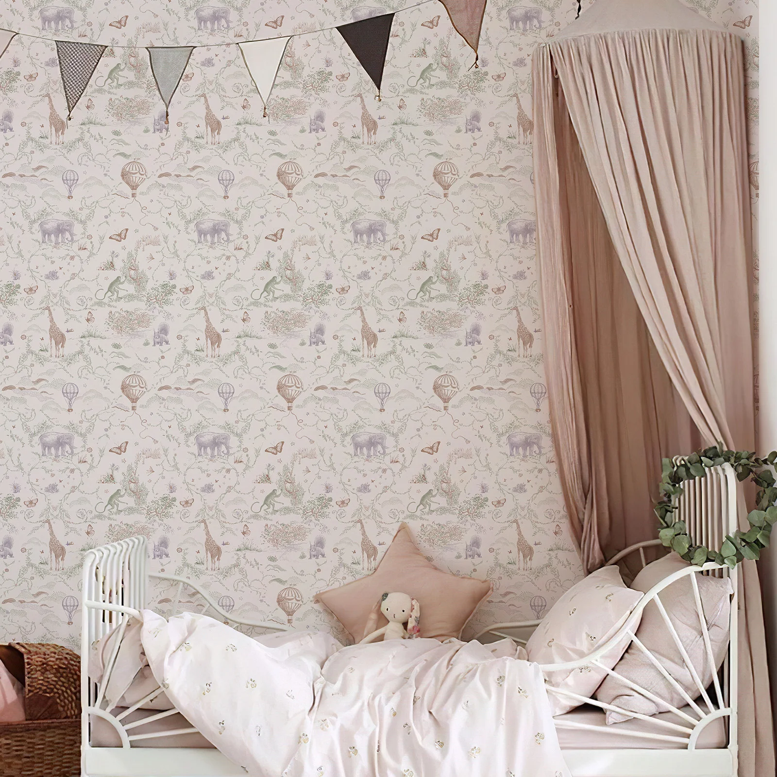 Pink Hot Air Balloon PVC Wallpaper Chic Peel And Stick Cute Elephant And Giraffes Vinyl Wall Decal Warm Room Cabinet Sticker