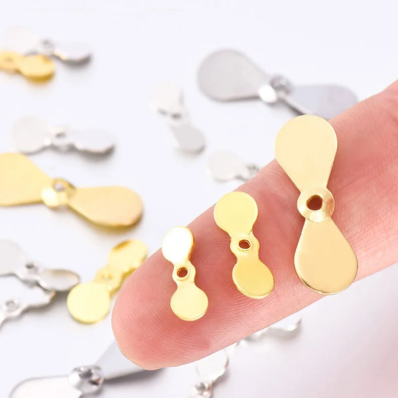 OUTKIT 50pcs Fishing Propeller Spinner Blade Stainless Steel Hard Lures Spin Round Willow Leaf Diy White Stripe Fishing Parts