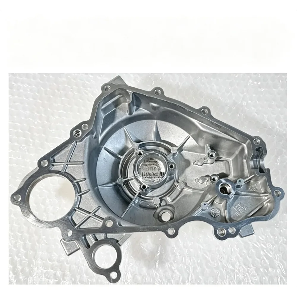Suitable for CFMOTO 675SR 675NK CF650-10 Motorcycle Original Magneto Left and Right Side Covers