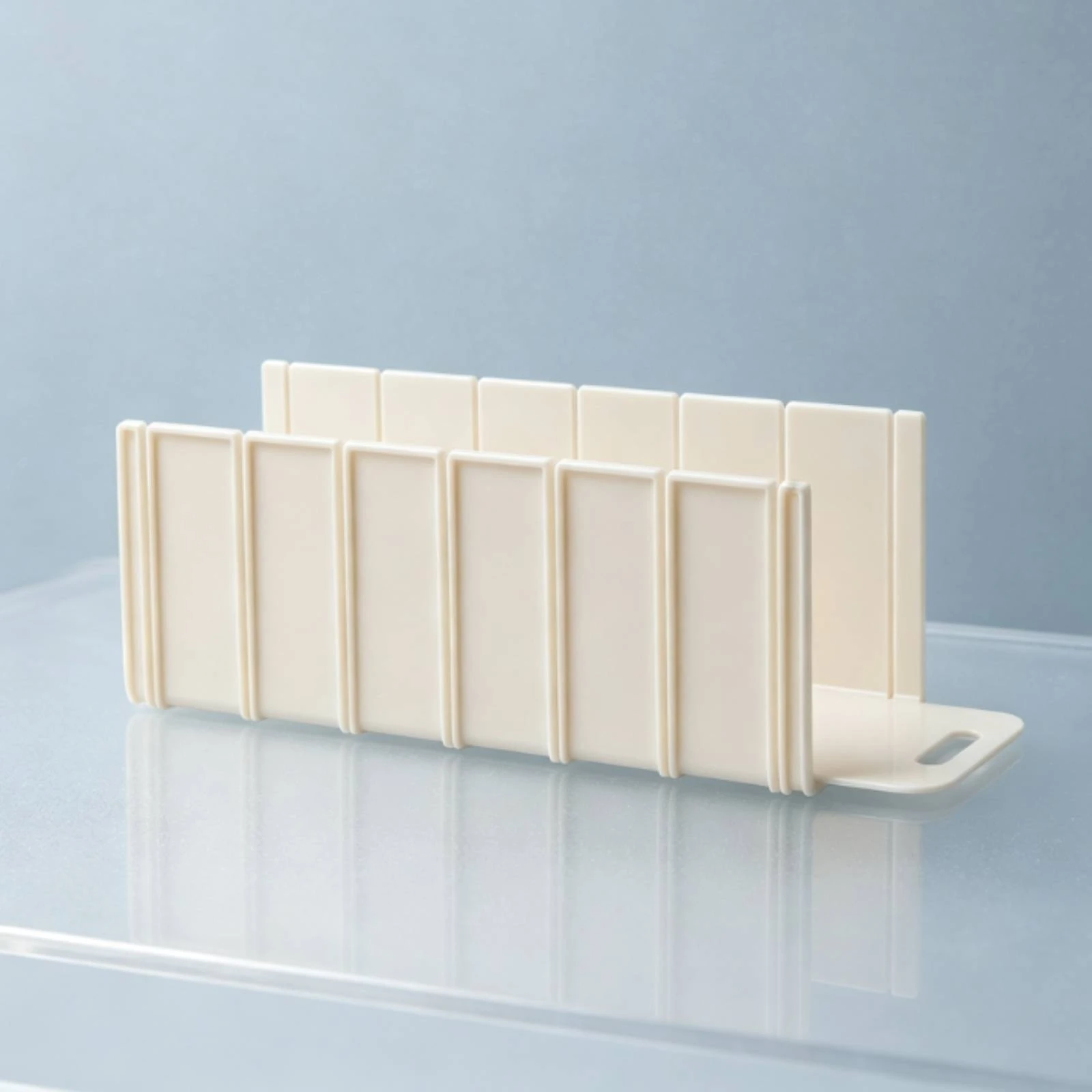 Swiss Roll Cutter Uniform Cake Roll Slicing Tool Accurate Easy to Clean for Home Bakers, Baking Prep