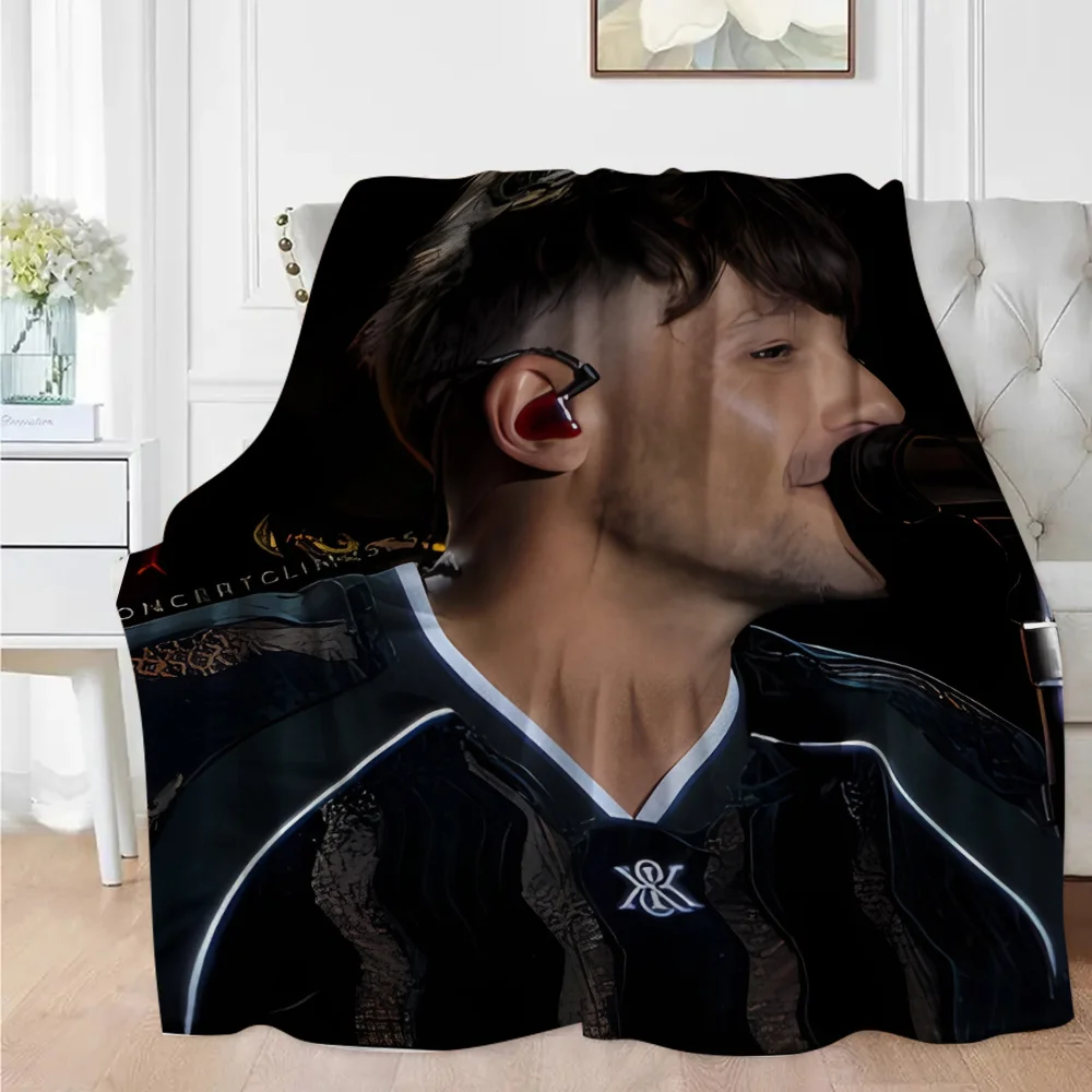 Customize 1pc Vocalist L-Louis T-Tomlinsons Pattern HD Printed Flannel Blanket, Soft And Warm Blanket, Can Be Used As Nap Blanke