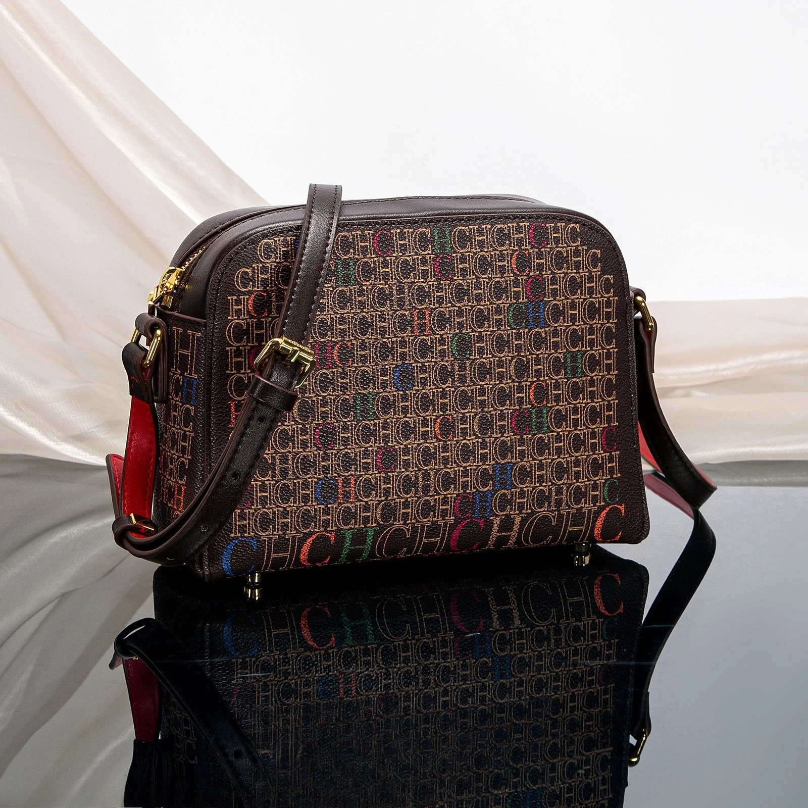 

Women's Shoulder Bag New Coffee Color Small Square Bag Classic Coffee Color Letter Printed Business Women's Bag Women Bag