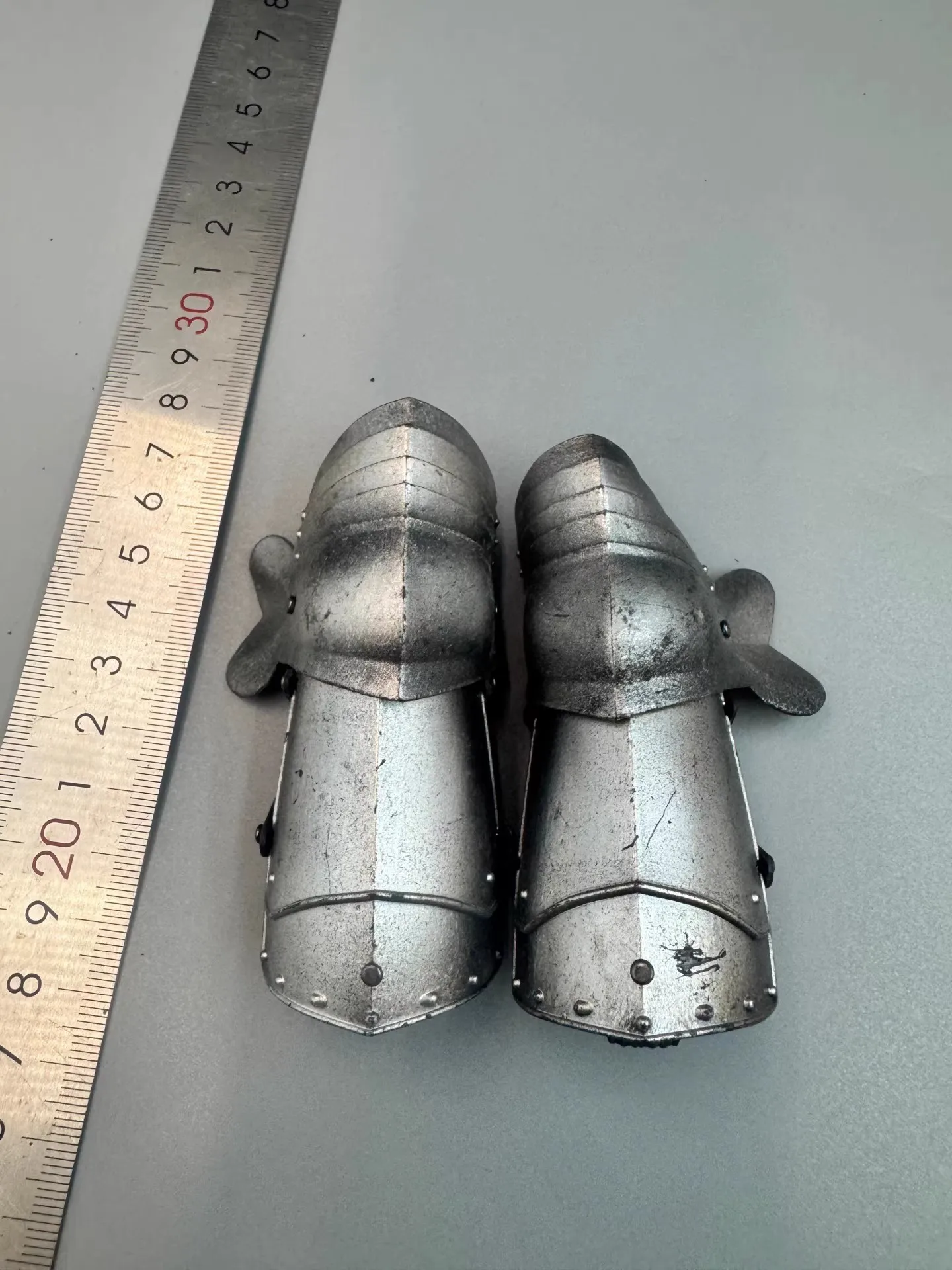 

Snail 1/6 Soldier Ancient Knight Leg Armor Metal Plastic Accessories Gift Fit 12'' Action Figure Body Model Toy In Stock