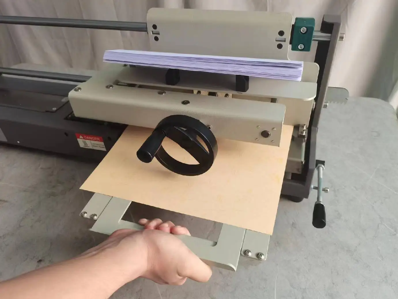 

Perfect Binder Hot Glue Book Binder A3 Size Glue Binding Machine Desktop Binding Machine Desktop Perfect Binding Machine