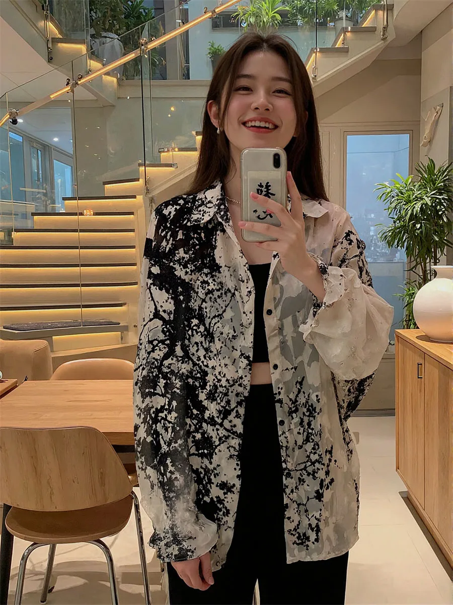 

Chic Shirts Women Lightweight Lace-Up Blouse with Lantern Sleeves and Irregular Hem for Casual Daily Streetwear or Office Wear