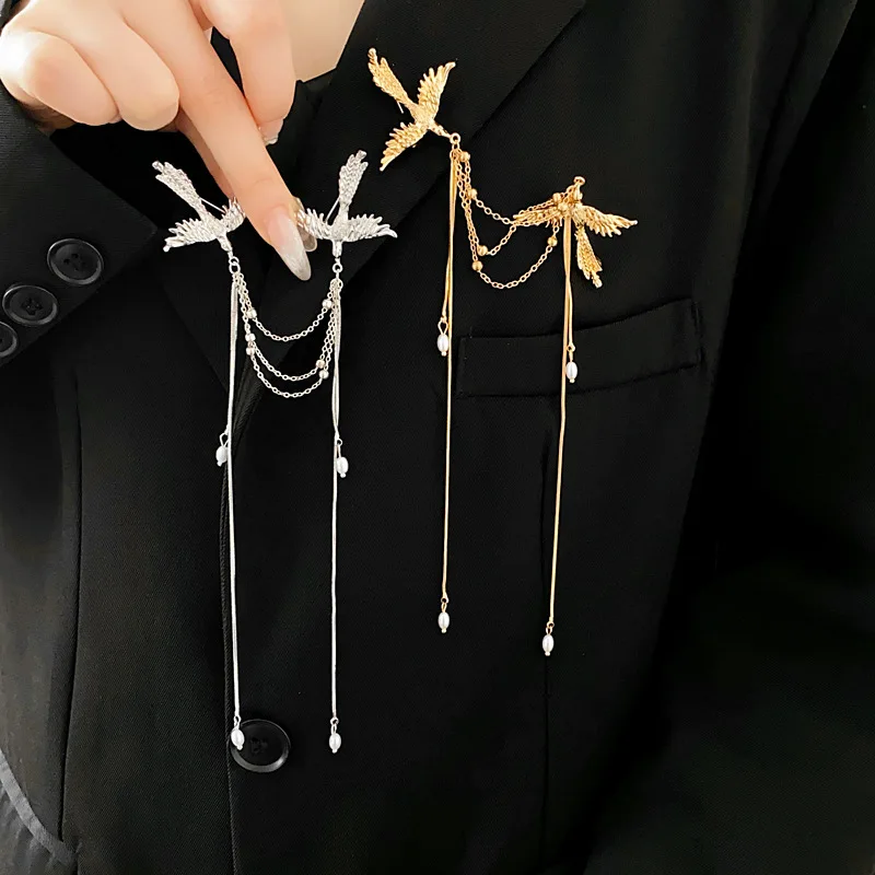 Thumbnail 3 - #26 Brooches & Lapel Pins List of Top Picks