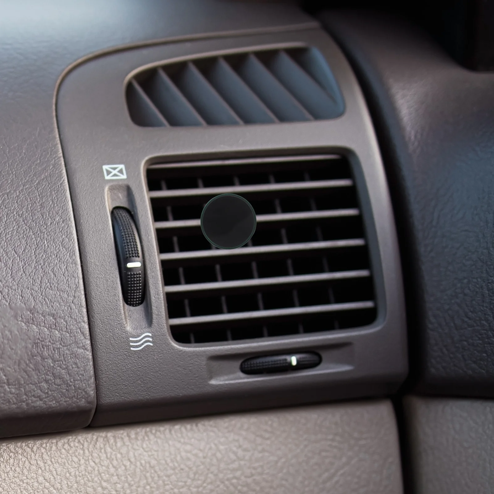 

2Pcs Adorable Snake and Hydrangea Car Interior Flower Decor Creative Cartoon Resin Dashboard Ornament Snake Year Figurines