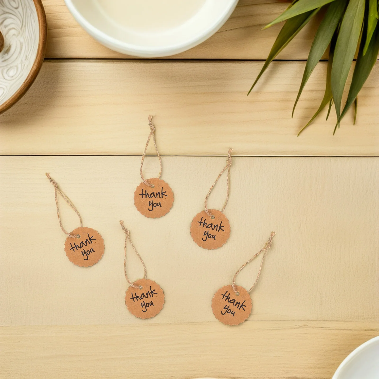 100pcs Kraft Scalloped Kraft Paper Tag Brown 4Cm 20Cm String Wedding Thank Tag You Label Favor Gift Thank You Label