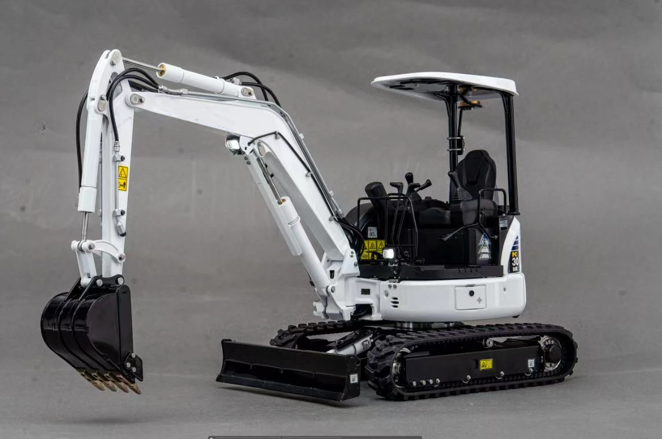 ใหม่ LESU PC30 Mini Digger RC รถขุดไฮดรอลิก 1/14 Scale วิทยุควบคุมวาล์ว 6 ทิศทางโลหะ Miniature รถของเล่น