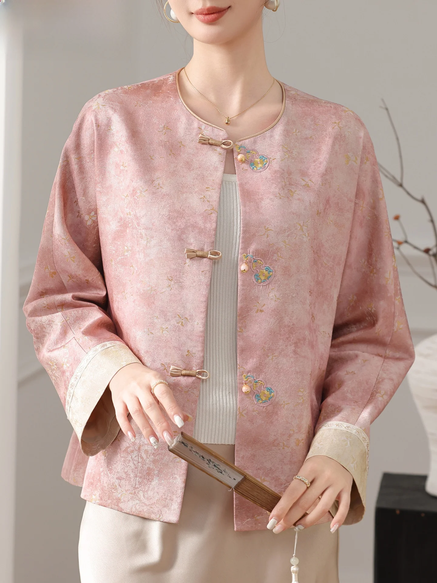 

New Chinese Sle Spring Outerwear Jaet Young Looking Middle Aged And ly Women's Faion 2026 New Model Cardigan Top