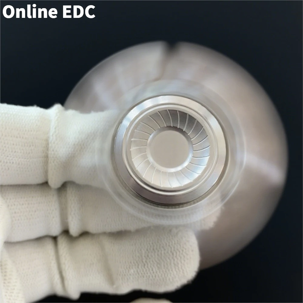 Giocattoli EDC usati TSEDC Faiz Fidget Spinner Giocattoli Fidget in acciaio inossidabile per adulti Fidget Spinner a tre pale Gadget per alleviare l'ansia