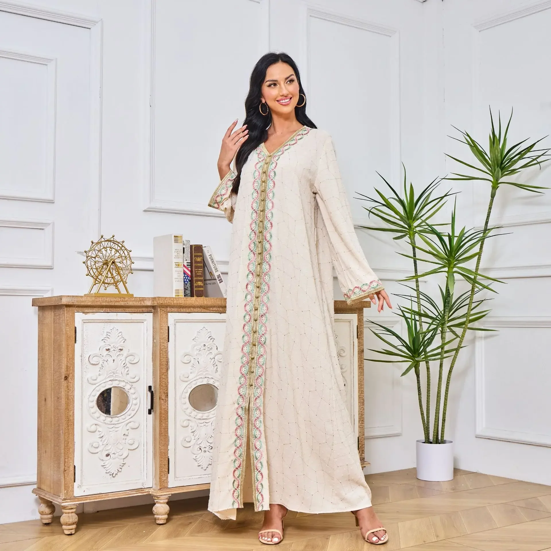 Abayas for Women Embroidery Long Dress Muslim Abaya Dresses Women Evening Party Dress Elegant Belted Abaya Morocco Caftan Abayas