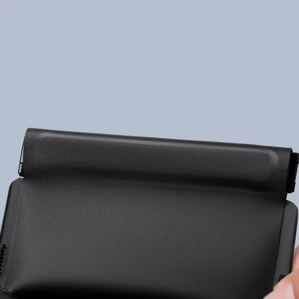 Portable Self-closing Coin Purse Ultra-light Mini Business Card Holder Foldable Magnetic Buckel Wallet
