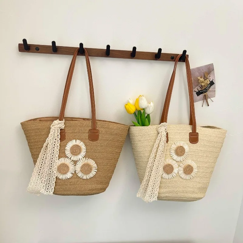 

Fashionable Beach Vacation Single-shoulder Bag Summer Beach Bag Shopper Tote for Women Large Capacity Versatile Daisies Tote Bag