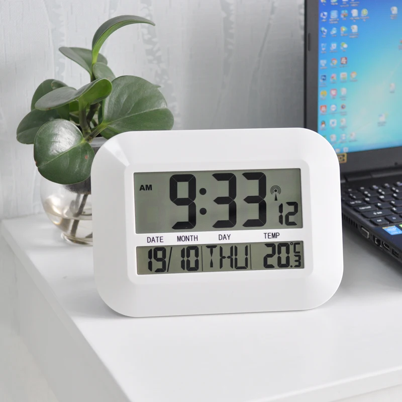 Chinese movement radio clock, digital wall clock, living room ornament, LCD automatic timing