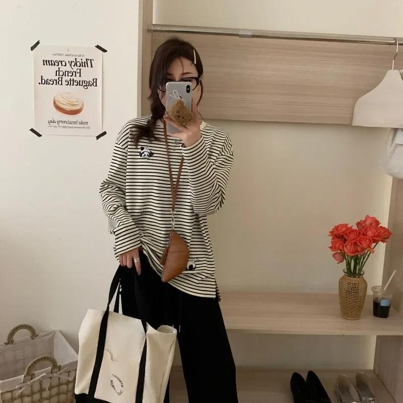 Women New Panda Striped Embroidered T-shirts Long Sleeve Panda Tops Autumn Winter All-Match Loose Casual Bottoming Shirts Chic