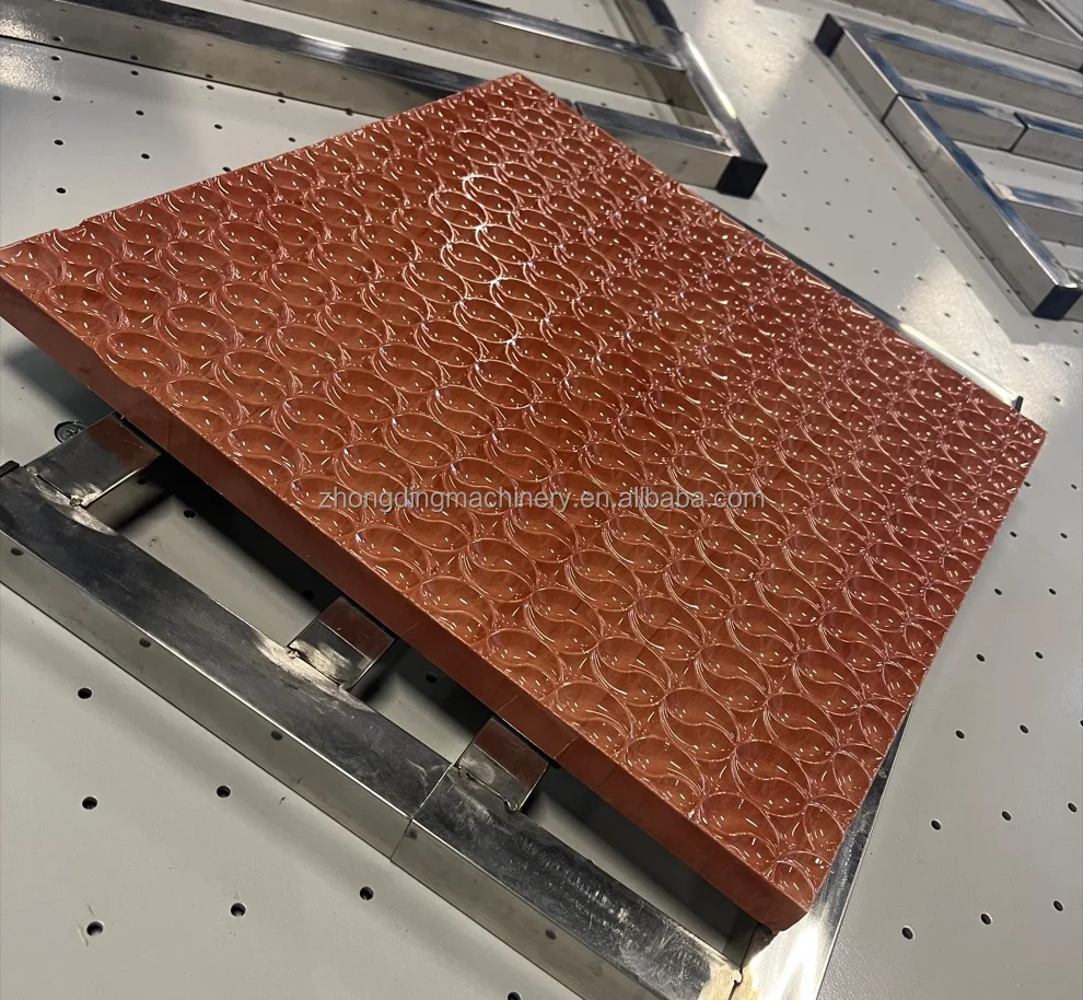 Machine à plastifier sous vide Machine à plastifier le bois Machine à plastifier les placages bois