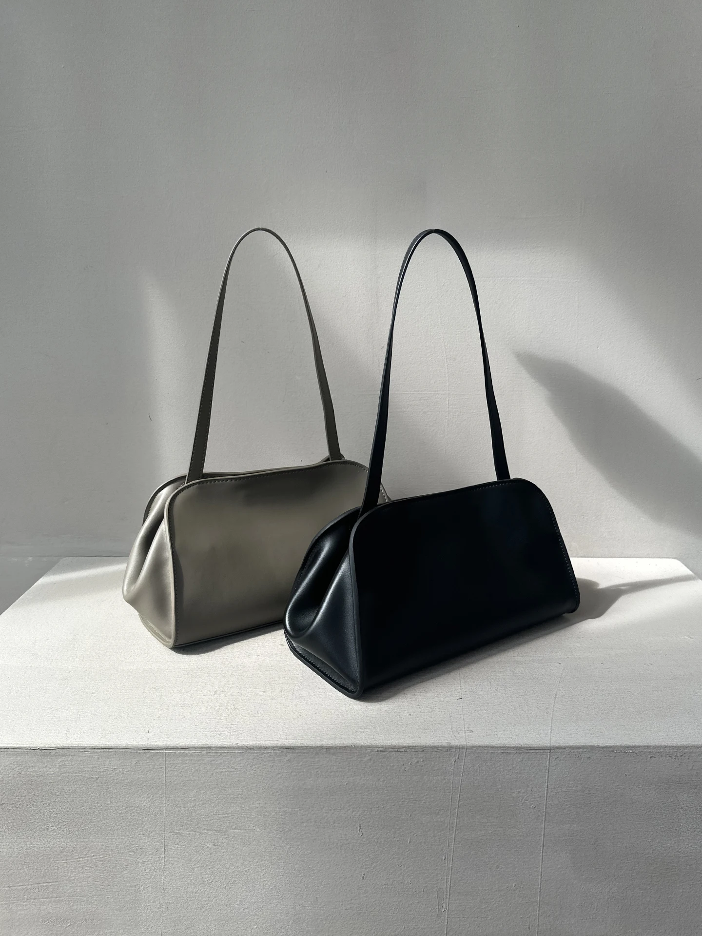 

Женская сумка-тоут из натуральной кожи в стиле ретро, французская сумка-багет, на одно плечо, через плечо, 2025