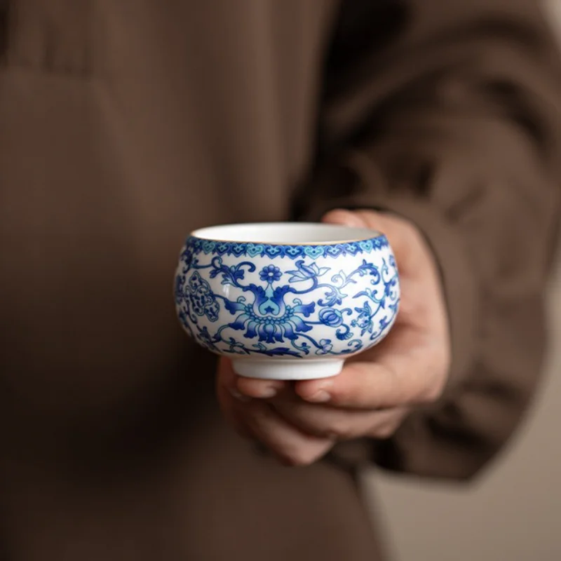 White Jade Like Porcelain Blue White Interlocking Lotus Master Cup Household Tasting Cup Chinese Kung Fu Tea Ceramic Bowl