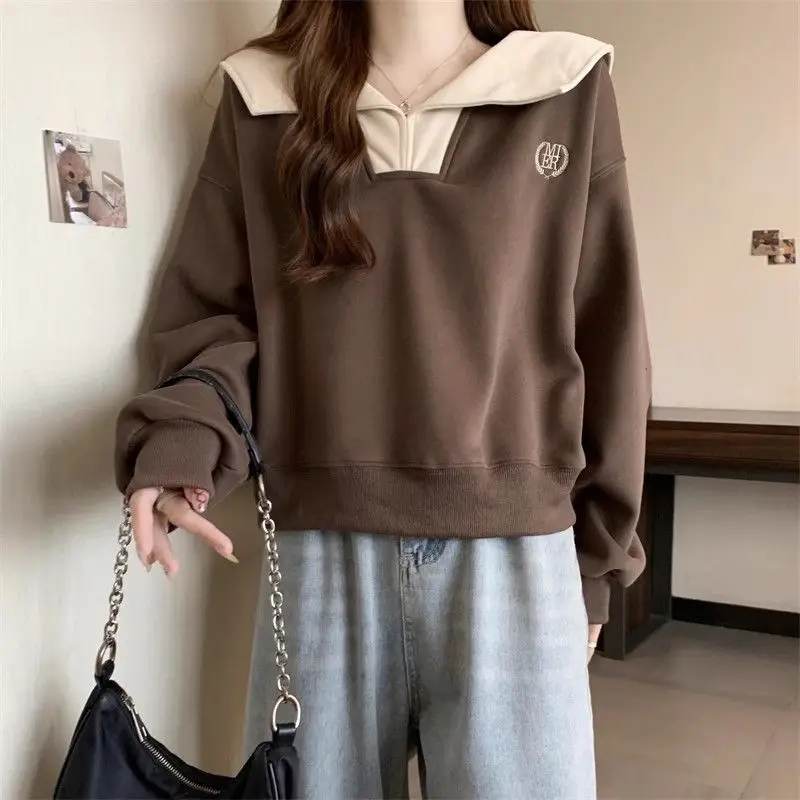 เสื้อสเวตเชิ้ตแขนยาวคอปกตุ๊กตาตัดสี ไซส์ใหญ่ สไตล์หลวม ปิดบังหุ่น สำหรับผู้หญิง ฤดูใบไม้ผลิและฤดูใบไม้ร่วง รุ่นใหม่