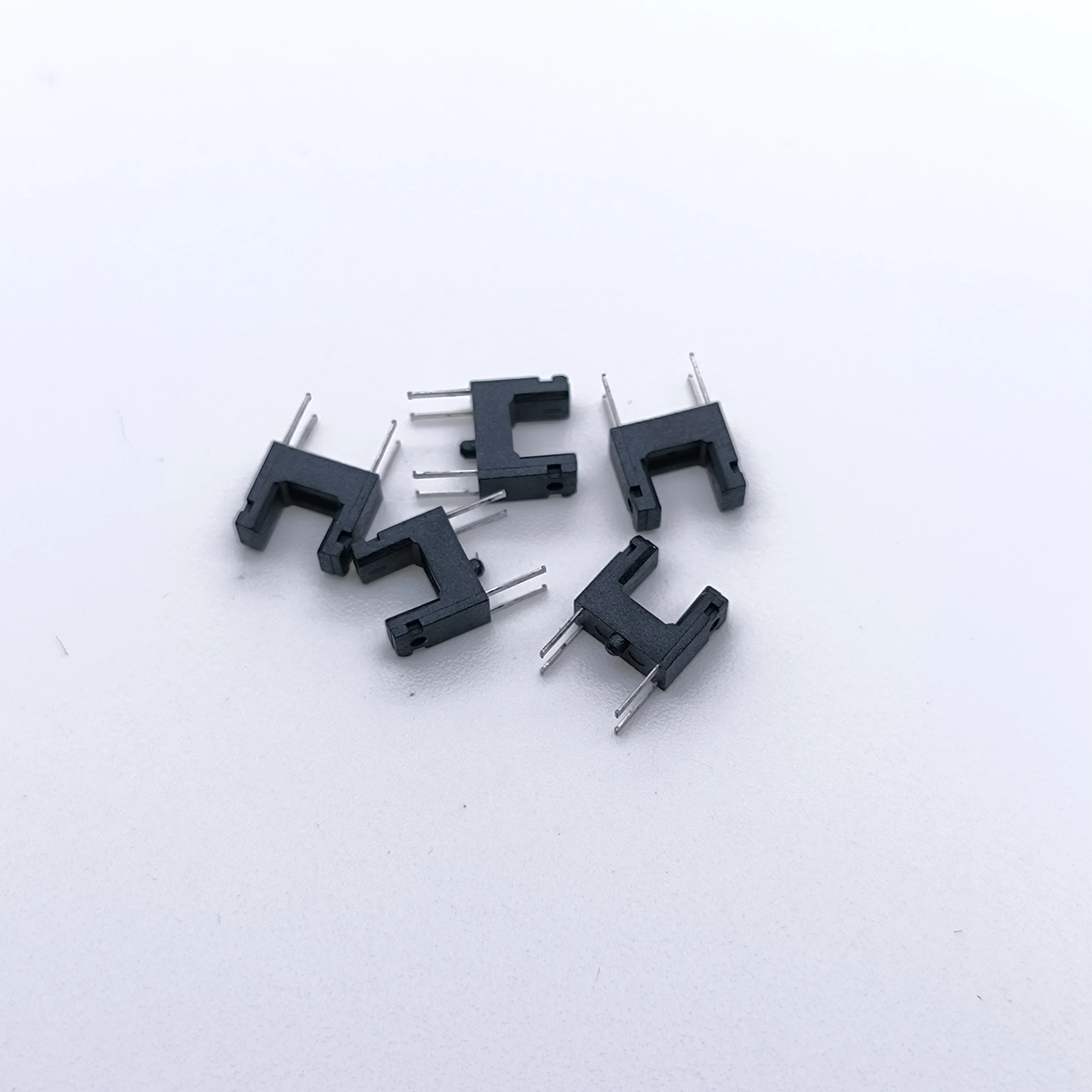 

50 шт. GP1S094HCZ0F Фотоэлектрический датчик для контроля и обнаружения