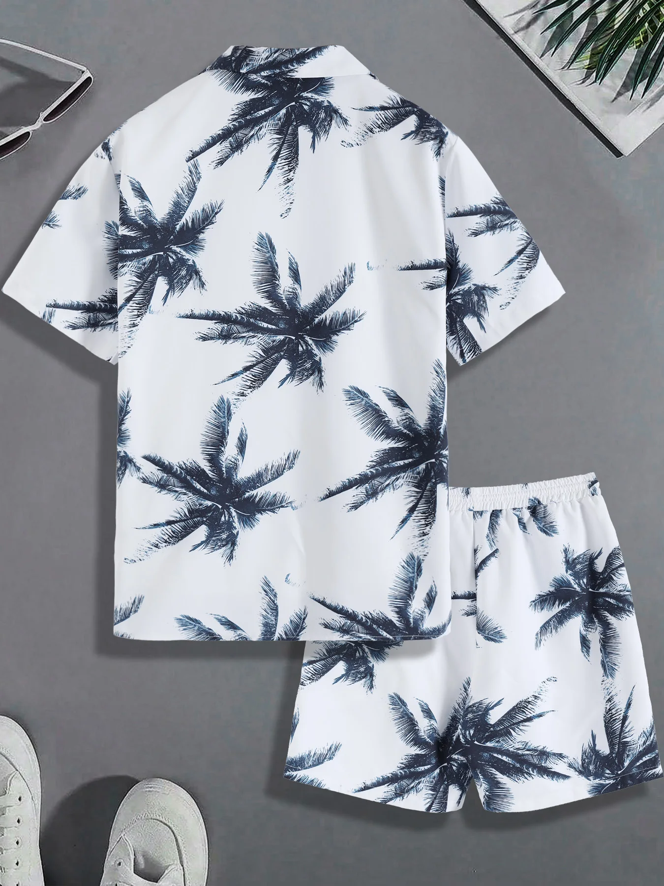 Men's American Retro Beach Set, Blue Tone Palm All over Print Shirt & Matching Shorts for Beach Wear view 2
