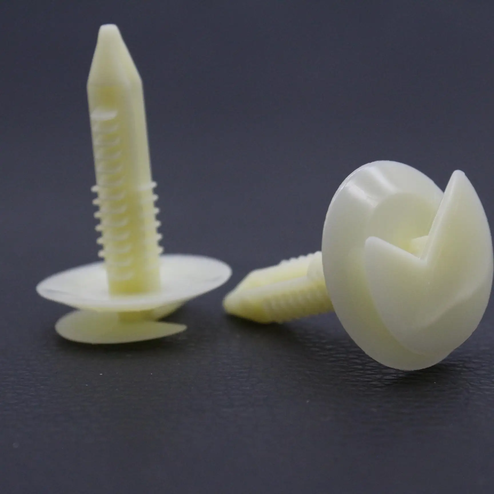 20 قطعة لوحة باب النايلون الأبيض صب كليب التجنيب متوافق مع 1987-2015 جي إم سي تقليم السحابة 10126901 برشام تصاعد مجموعة