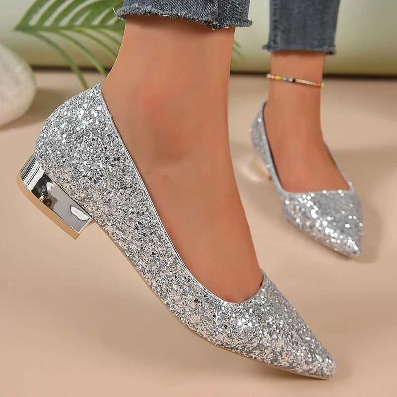 Décolleté con tacco basso argento donna 2023 autunno paillettes lucide scarpe da festa a punta donna Plus Size scarpe da donna con tacco spesso semplice