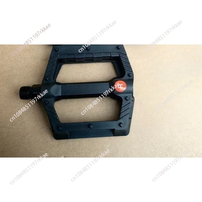 Mountain Bike Pedals 215X, 9/16