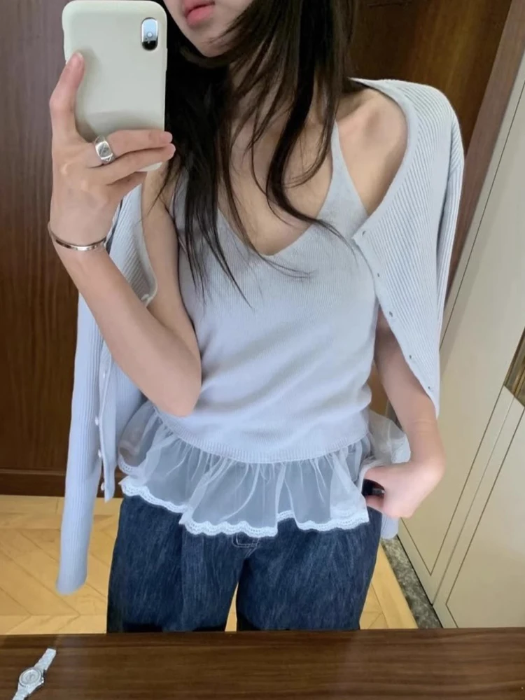

Chic Spring Sweet Youthful Splice Lace Trim Hanging Ne Vest Soft Cozy Knitted Cardigan Women's Faion Set Two-Piece Suit