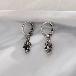 VOQ Vintage Skeleton Head Ear Buckle Gothic Street Punk Hip Hop Jump Dee Textured Old Skull Earrings